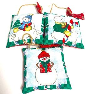 3 Vintage 3 Vintage pillow ornaments. Fabric with Christmas animals & snowman